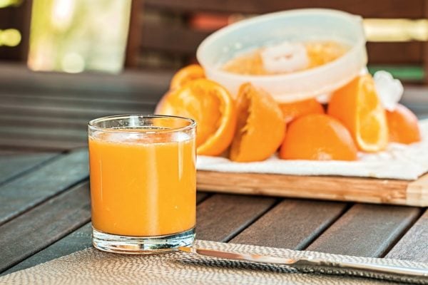 suco de laranja benefícios
